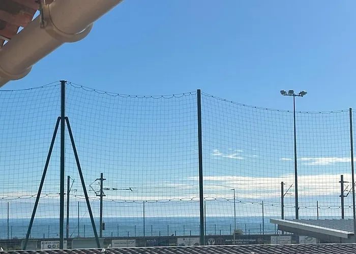 Lumineux 2 Pièces De Appartement Antibes