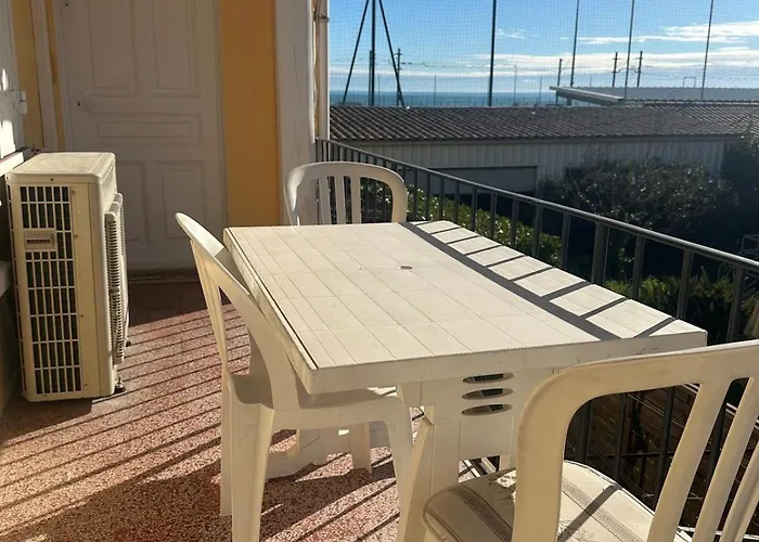 Appartement Lumineux 2 Pièces De *